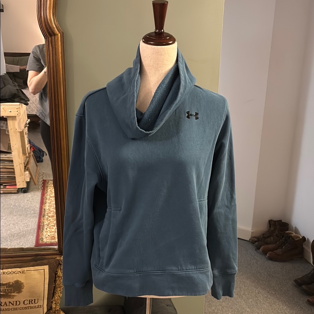 Under Armour Women's Blue Sweater